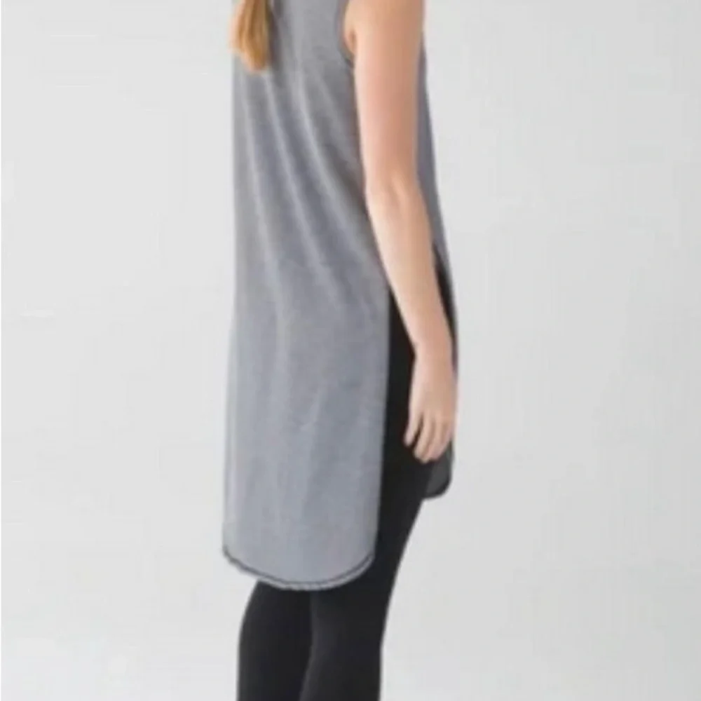 Lululemon Breeze By Tunic Mini Pop Stripe Black White Size 6